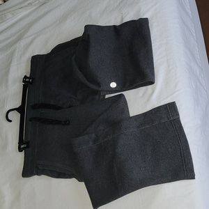 Lululemon men's kung-fu joggers